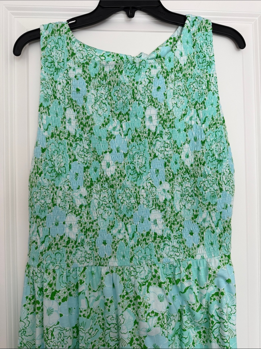 Lilly Pulitzer outstanding dress in burst of joy print from the vintage vault - Picture 2 of 15